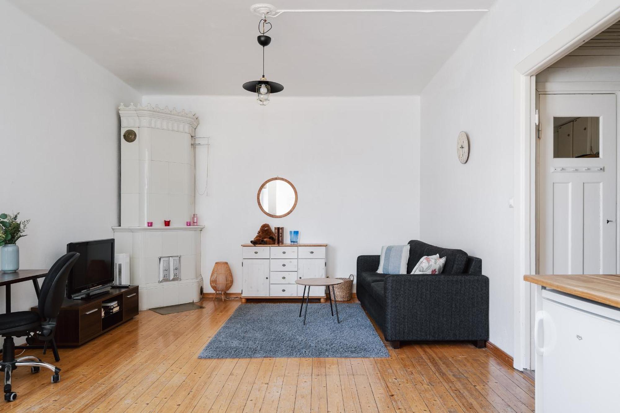 Vintage 1br In Kamppi With Perfect Location